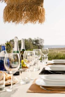 Villa Tranquilla - Beach House, Seaview, Pool & Jacuzzi - 3