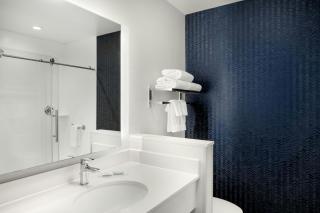 Fairfield Inn & Suites by Marriott Cincinnati Uptown/University Area - 1