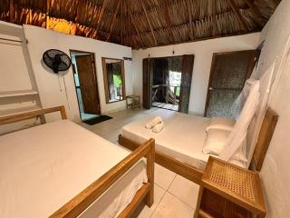 Orika del Mar Hotel - 9