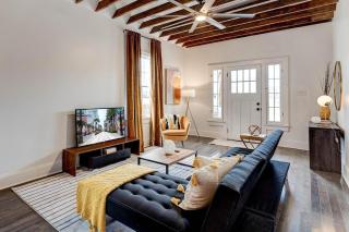 Charming Retreat Near Jackson Square - New Orleans - 9
