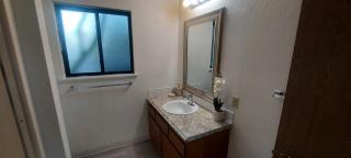 4-plex Apartment in Burien - Unit 1 - 7 min from Sea Tac Airport - 15 min from Downtown Seattle - 7