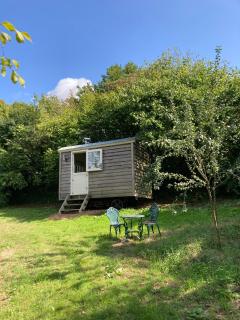 The Orchard Hut - Redhill - 3