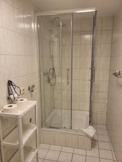 Hotel Eisenbahn - Karlstadt - 8