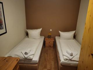 Hotel Eisenbahn - Karlstadt - 6