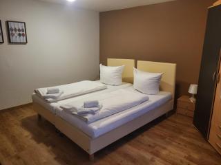 Hotel Eisenbahn - Karlstadt - 5