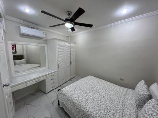Veroniques House Two Bedroom Woodbrook Apartment- Prime location - Port of Spain - 2