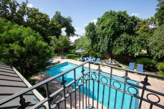 Sophie's Gasthaus - Luxury Boutique Hotel in Downtown New Braunfels - 2
