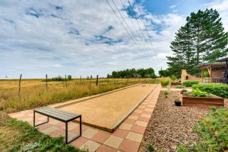 Mtn-View Home with Pickleball Court in Louisville! - Louisville - 9