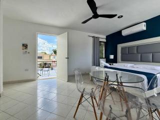 Charming Light-Filled Stay for 2 with Pool - Mérida - 3