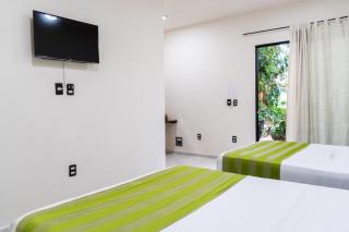 Hotel Brisas Bacalar - 0