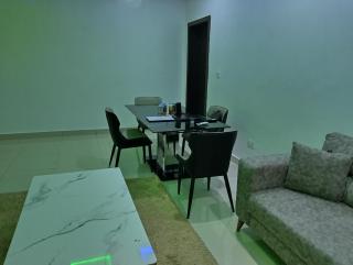 Spacious Penthouse 1 Apartment - 3