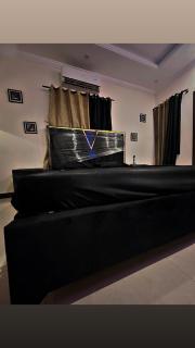 one bedroom studio in johar town - Lahore - 4