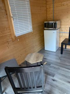 Wasaga Beach Bunkie 6 - 4