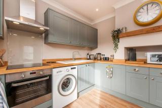 The Old Chemist - Viking Bay Getaway - Broadstairs - 2