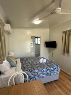 Bowen Holiday Park - 3
