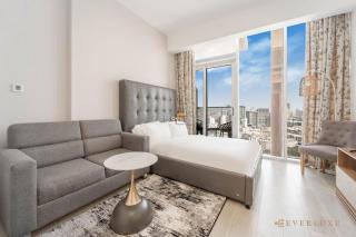 Everluxe Comfy Studio In Bloom Tower B - 9
