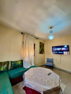 Serene Central Home Near Beach - High Speed WiFi, Free Parking - Agadir - 5