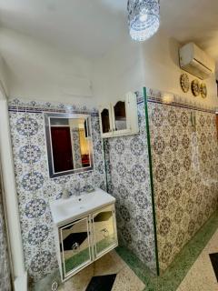 Serene Central Home Near Beach - High Speed WiFi, Free Parking - Agadir - 2