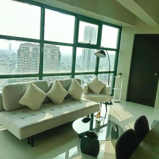 Symphony Tower Quezon City 44sqm - Full glass view - 0