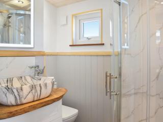 Sky Lark Lodge - Uk49904 - Appley Bridge - 7