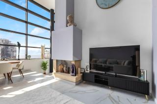Penthouse Duplex with TOP Views! - 0