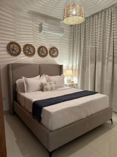 Relax at Ámari Chic Condo Steps from the Beach - - 5