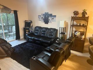 Star Wars 3 Bedroom Near Disney Gated Resort - 9