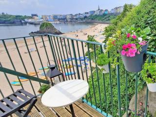 Cerdd Y Mor - Tenby - 0