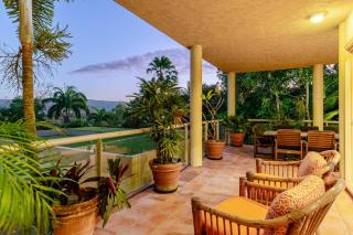 7 Hill Villa Port Douglas - Port Douglas - 4