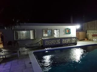 Bayview Luxury Retreat - - 8