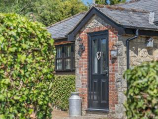 2 bed in Godshill IC085 - 5