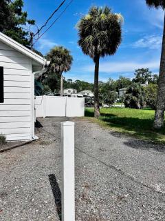 The White House at Weeki Wachee - 5