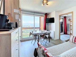 Appartement 2 pièces au pied des pistes avec WIFI et double balcon - FR-1-267-312 - 8