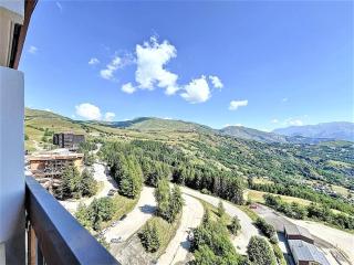 Appartement pied des pistes avec double balcons et WIFI - FR-1-267-312 - 1