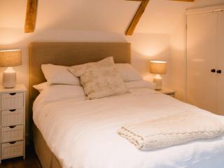 The Old Coach House - 4