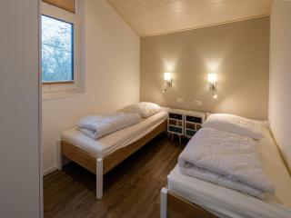 Ferienhaus mit Sauna im Ferienpark Mirow - 2