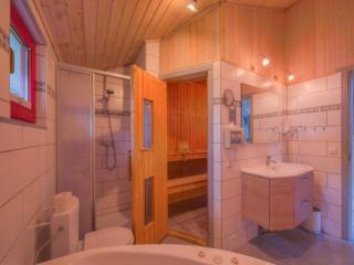 Ferienhaus mit Sauna im Ferienpark Mirow - Granzow - 2
