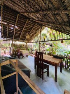 Art house hiriketiya - 1