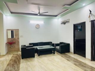 Sanganeri HOME STAY 2BHK 3BHK SINGLE ROOM - Jaipur - 3
