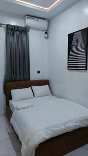 2 bedroom apartment lekki Gardens in Ajah - Ikate - 9