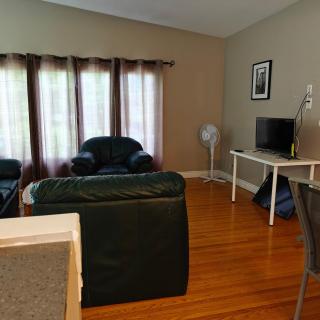 Lina's Place1 - St. Catharines - 6