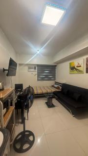 Princeton condo near gilmore STA Wifi Netflex - Manila - 0