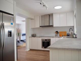 Goulburn Valley Modern Stay - Shepparton - 4