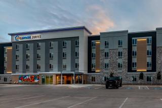 Everhome Suites Bastrop - 5