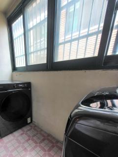 Spacious Local Stay K-ROOM, K-POP Photo Zone, Smart TV, Full Kitchen - Seoul - 3