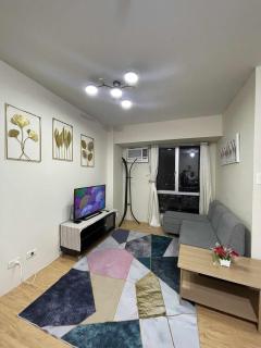 One Bedroom Unit- Avida Tower IT Park Cebu - Villahermia Staycation - 6