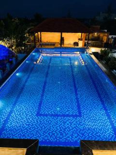 RS Nest Farms 4BHK Villa with Pool by Homeyhuts - 8