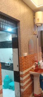 Kanha ji Divine dham 89799Vrindavan12972, free pick up also taxi and Activa rent - Mathura - 8