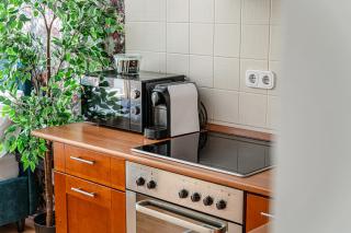 Velvet Dream Studio Peaceful Stay AC and Parking - 1