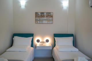 Katakis Afroditi-Athina - 4